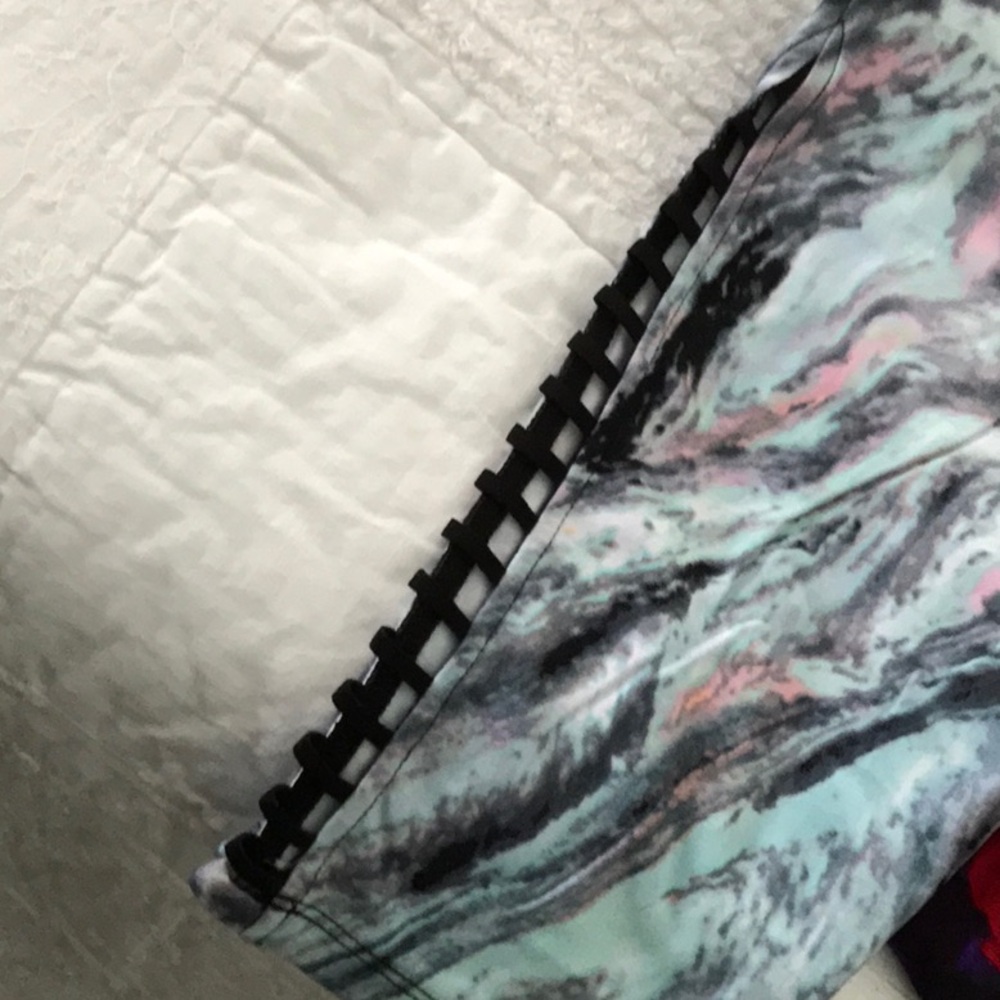No Boundaries Bundle of 2 Pairs Leggings - Picture 4 of 9